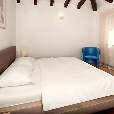 Santa Domenica Villa *